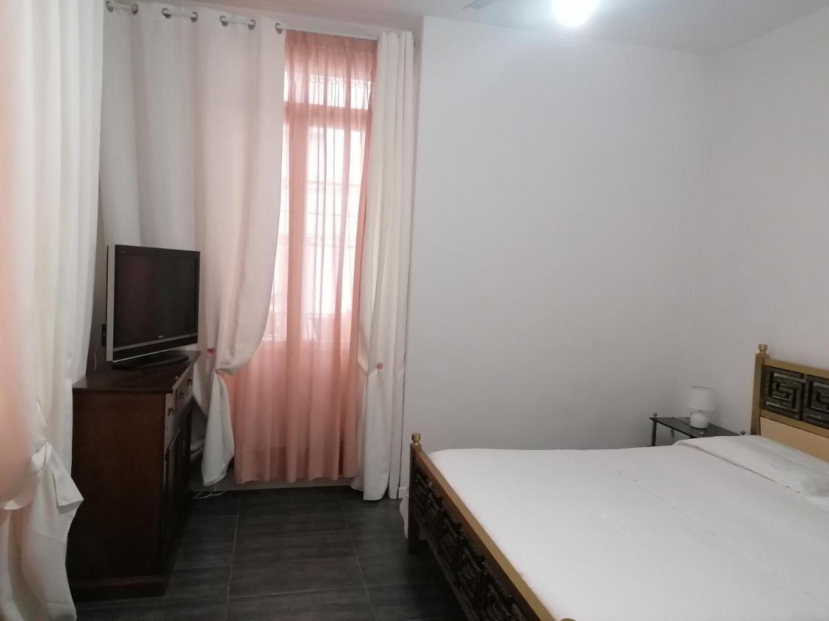 Casa Nuccia 2 Otel Milano Dış mekan fotoğraf